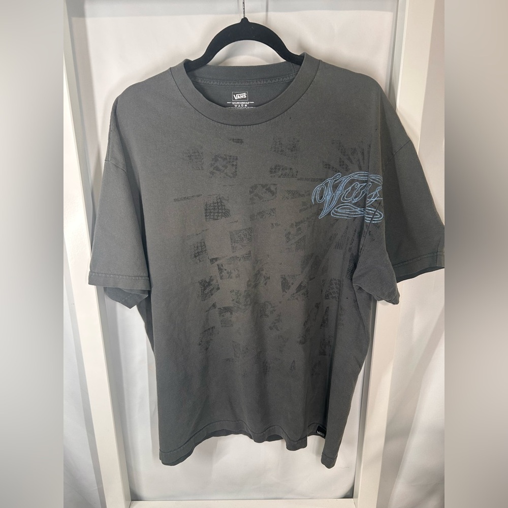 Vans Gray Graphic Men's T-Shirt.  Size XL true to size